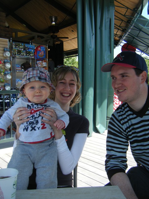 We went to the zoo with Jill and Jeff. When Andy saw the bears he started laughing and kicking his legs!
