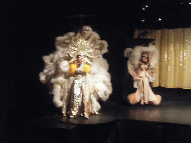 Marionette show at Bob Kramer's
