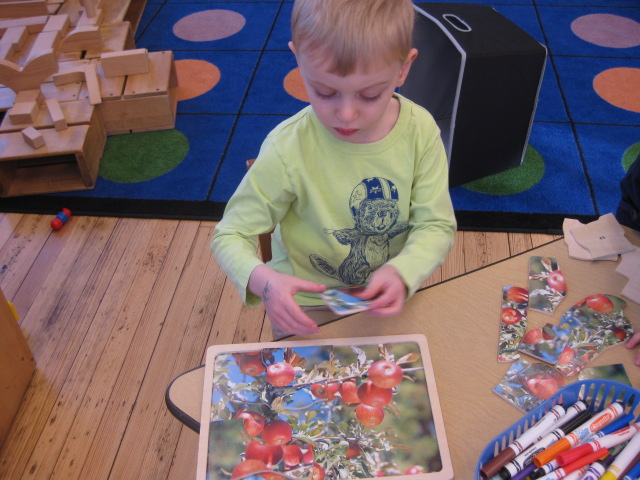 Fruit puzzle at school
