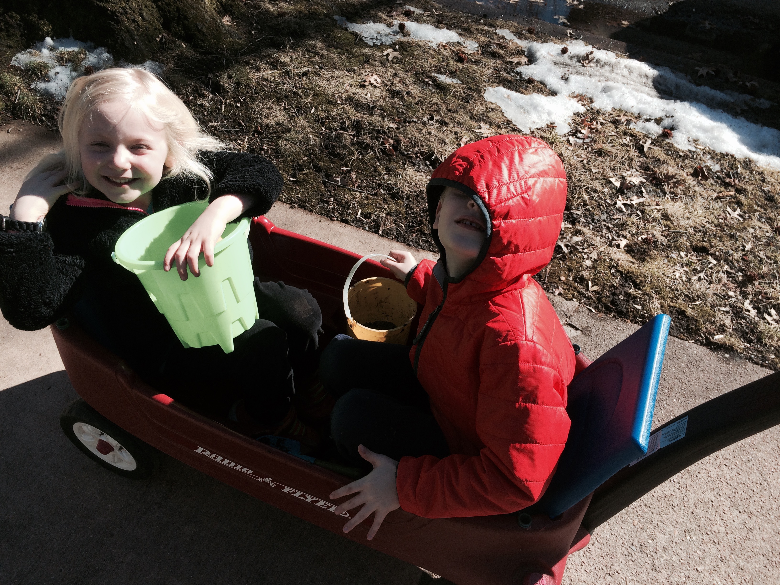 Lucy and theo play date