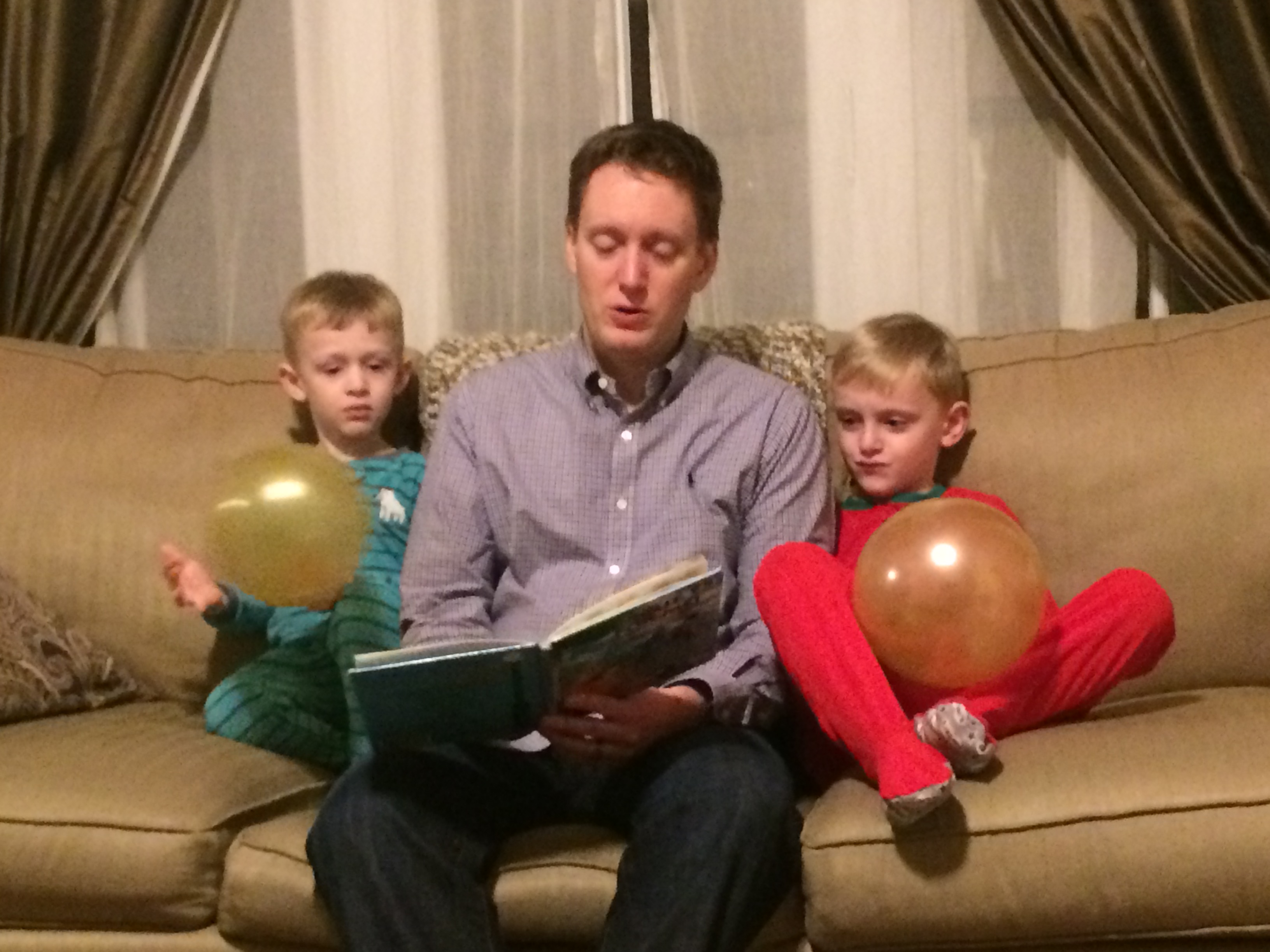 Wait for me. My childhood book read by daddy
