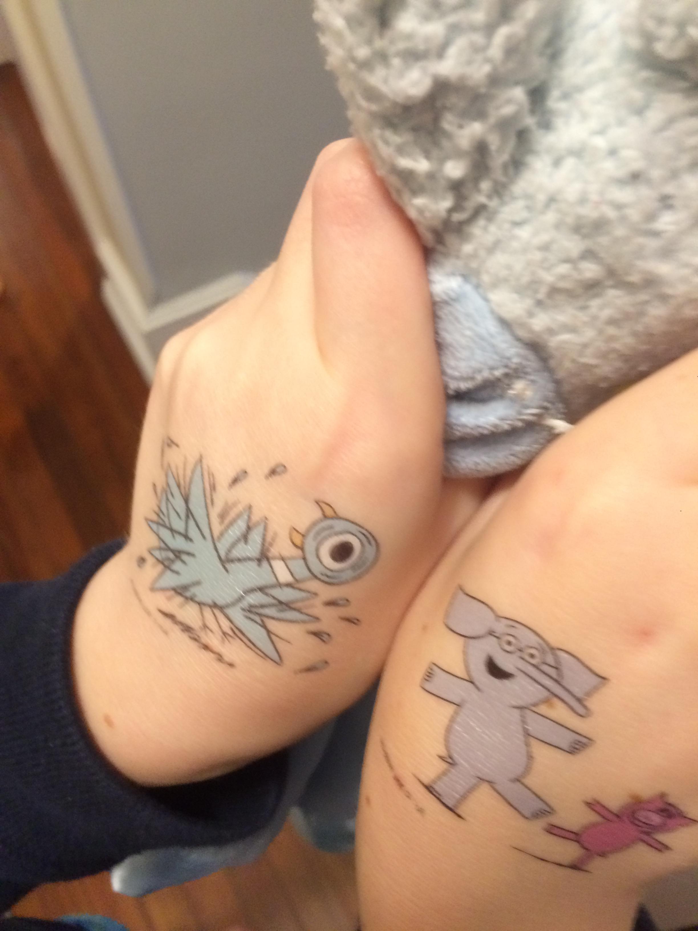 P and e tattoos from Cee