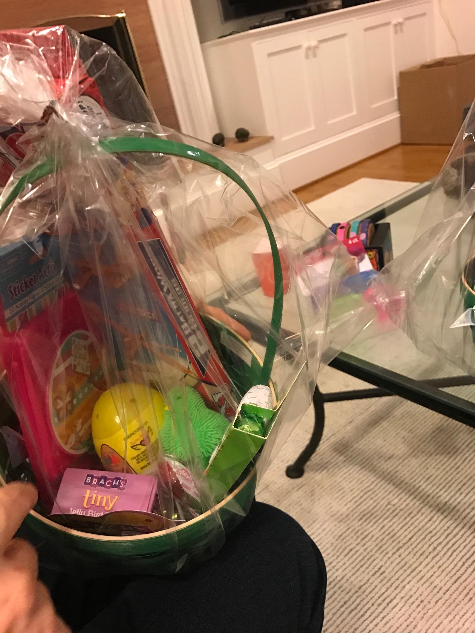 D.C. Easter hunt and baskets