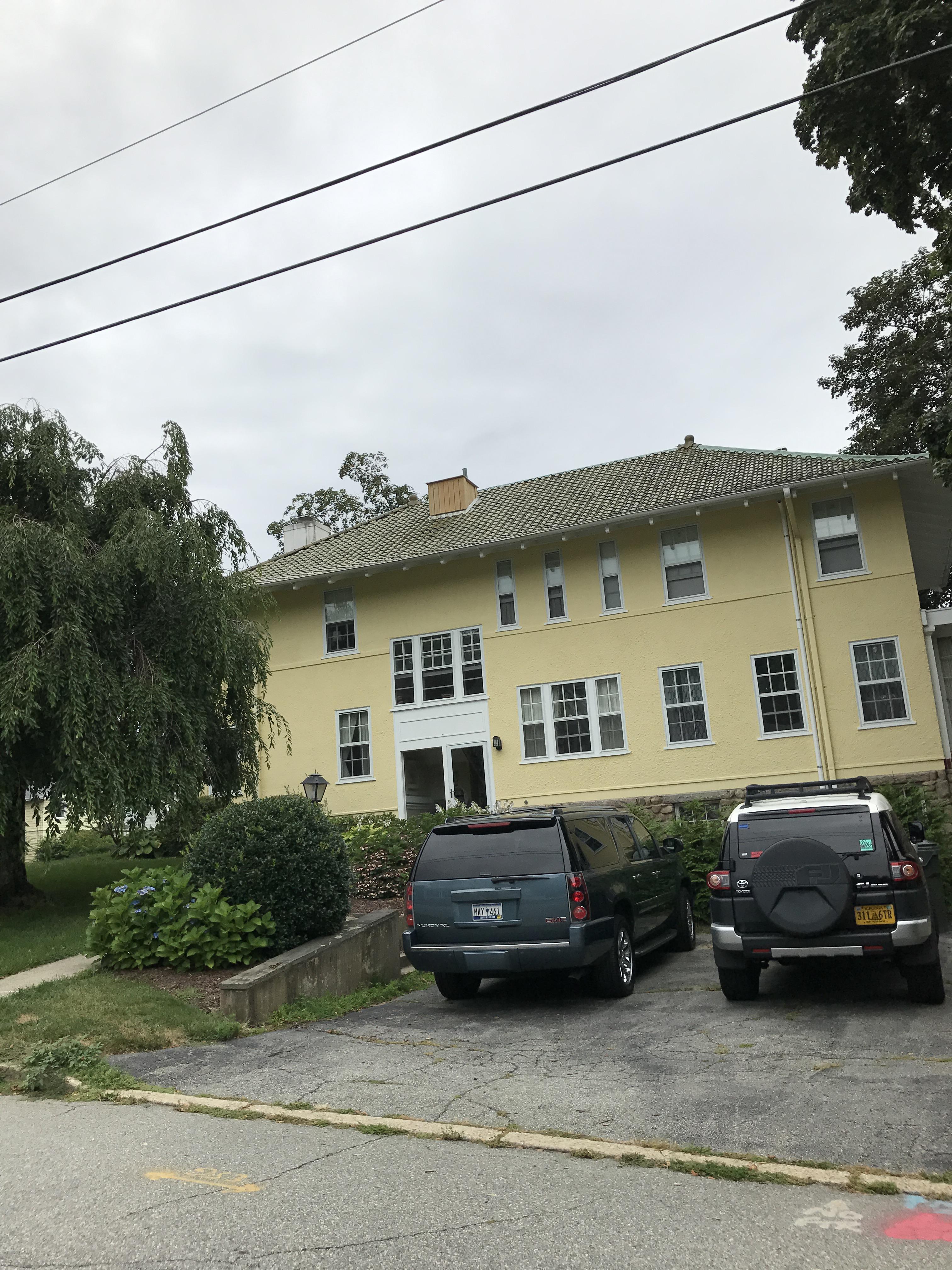 568 Montauk