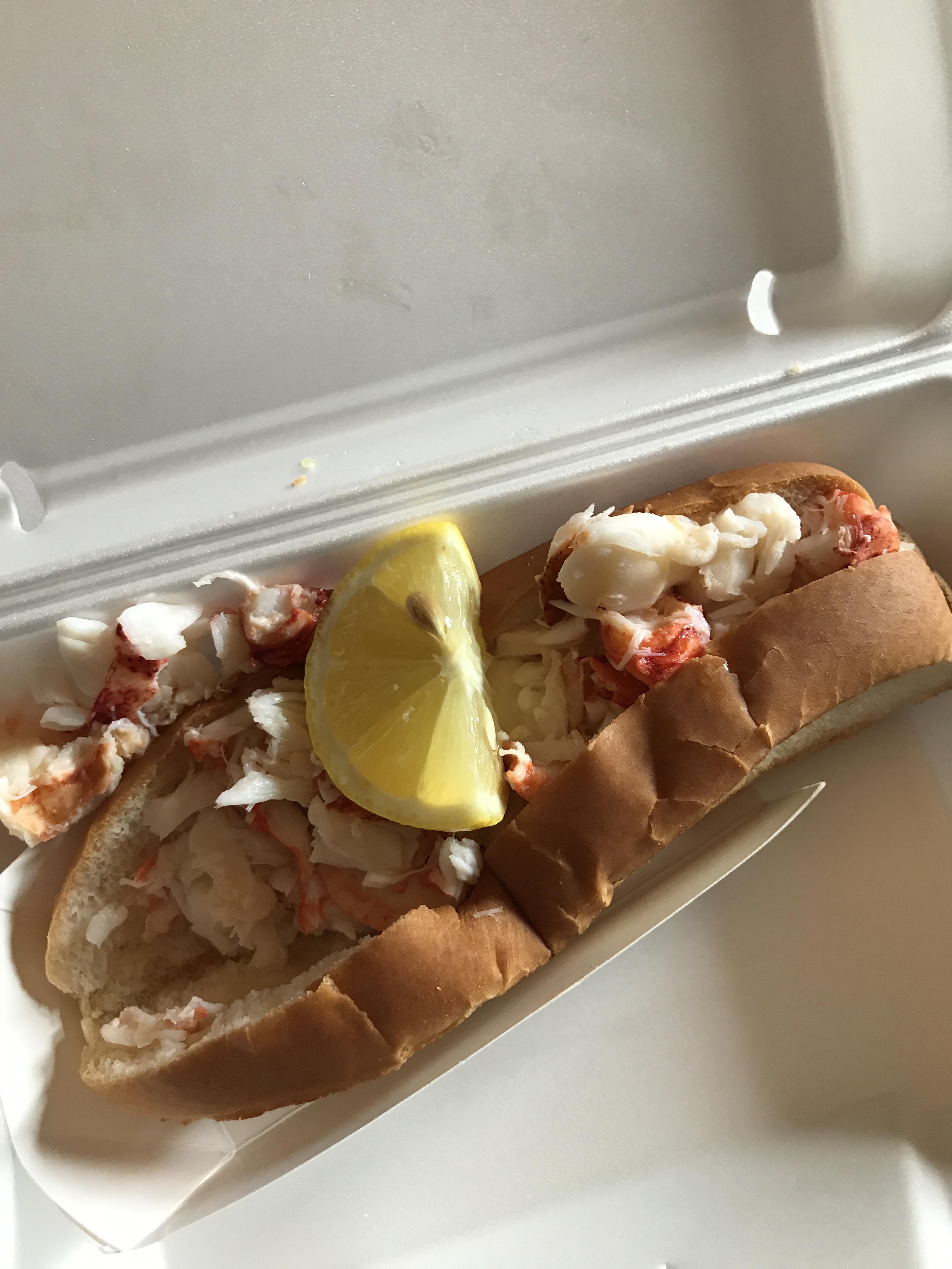 Lobster roll
