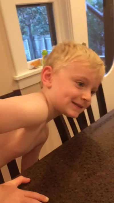 Andy on why he doesn't need clothes