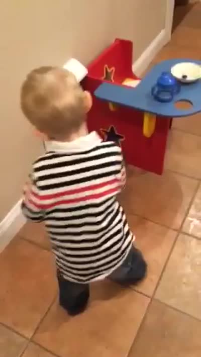 Dancing to boom clap